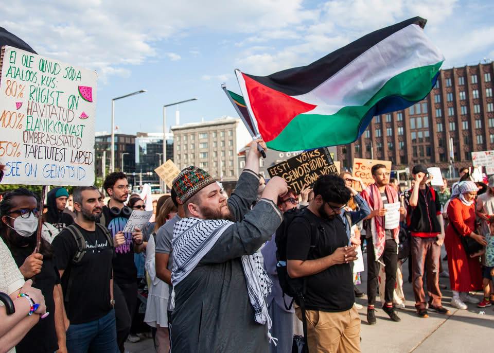 Meeleavaldus Palestiina toetuseks Tallinnas Vabaduse väljakul, 2025.a. Foto: